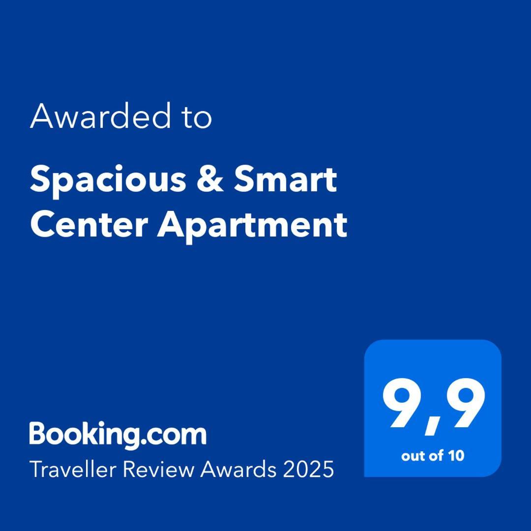 Spacious & Smart Center Apartment Пула Екстериор снимка