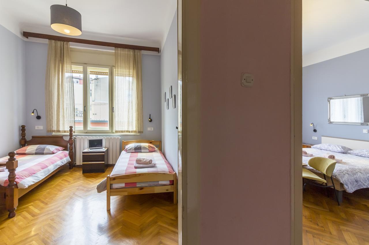 Spacious & Smart Center Apartment Пула Екстериор снимка